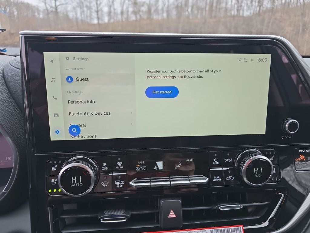 2026 Toyota Highlander Hybrid Platinum