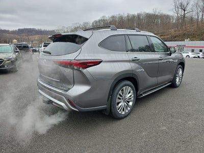 2026 Toyota Highlander Hybrid Platinum