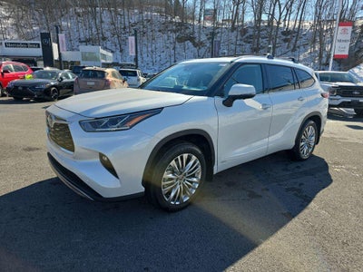 2026 Toyota Highlander Hybrid Platinum
