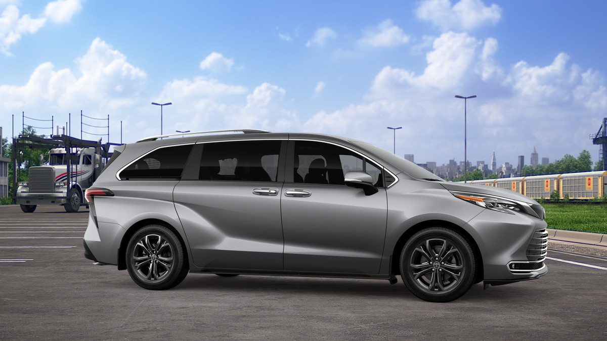 2026 Toyota Sienna Platinum 7-Passenger