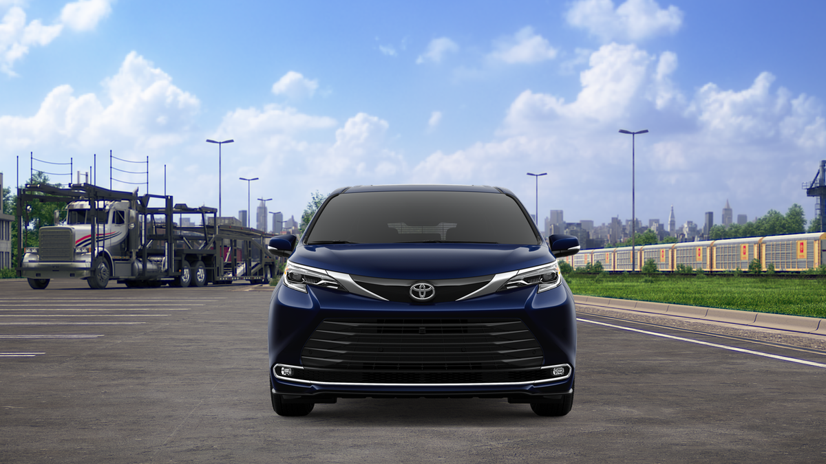 2026 Toyota Sienna Platinum 7-Passenger