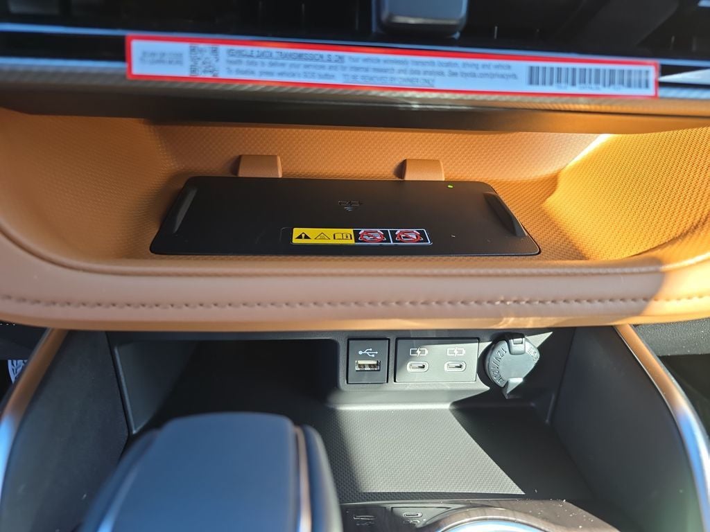 2025 Toyota Highlander Platinum