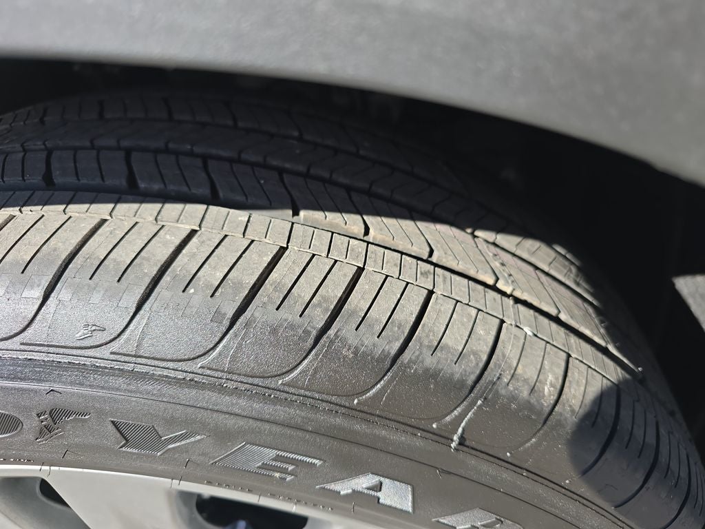 2025 Toyota Highlander Platinum