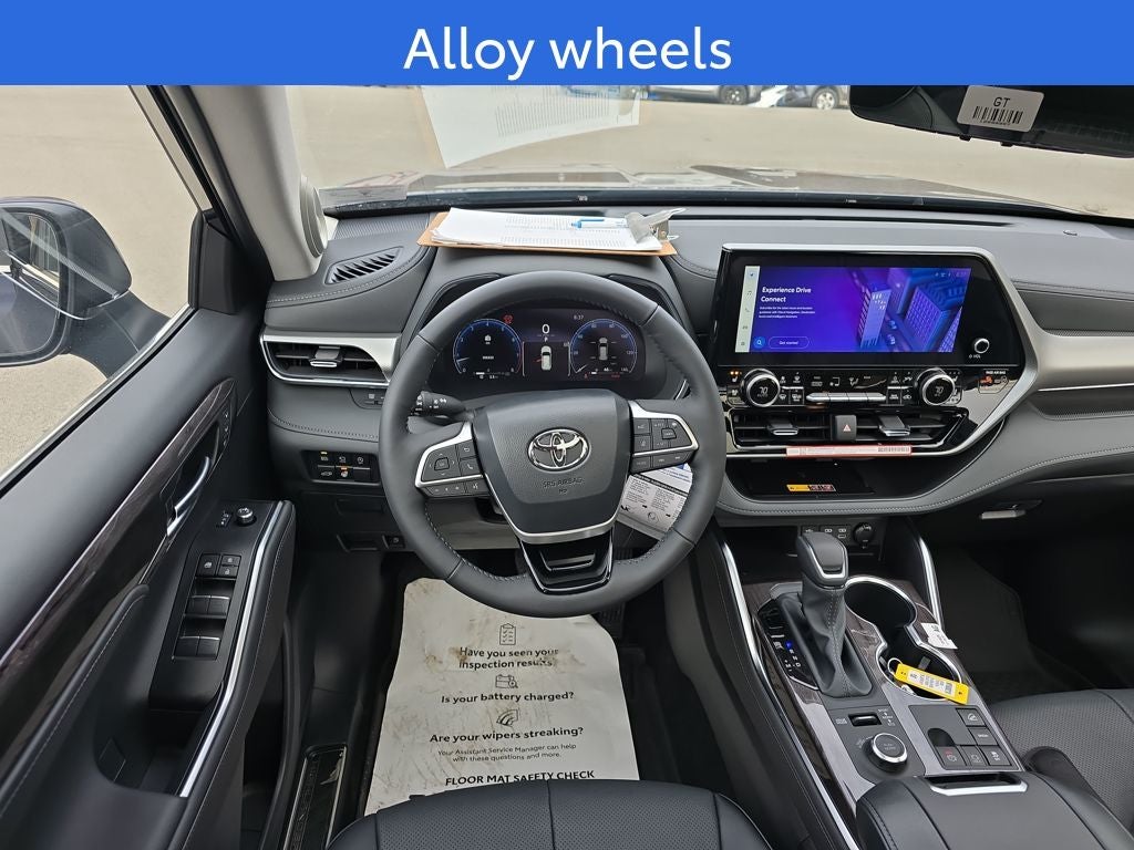 2026 Toyota Highlander Platinum