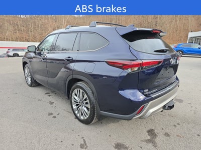 2026 Toyota Highlander Platinum