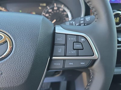 2026 Toyota Highlander XLE