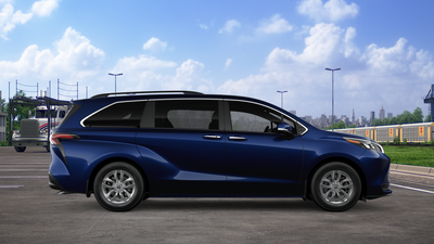 2026 Toyota Sienna XLE 7-Passenger