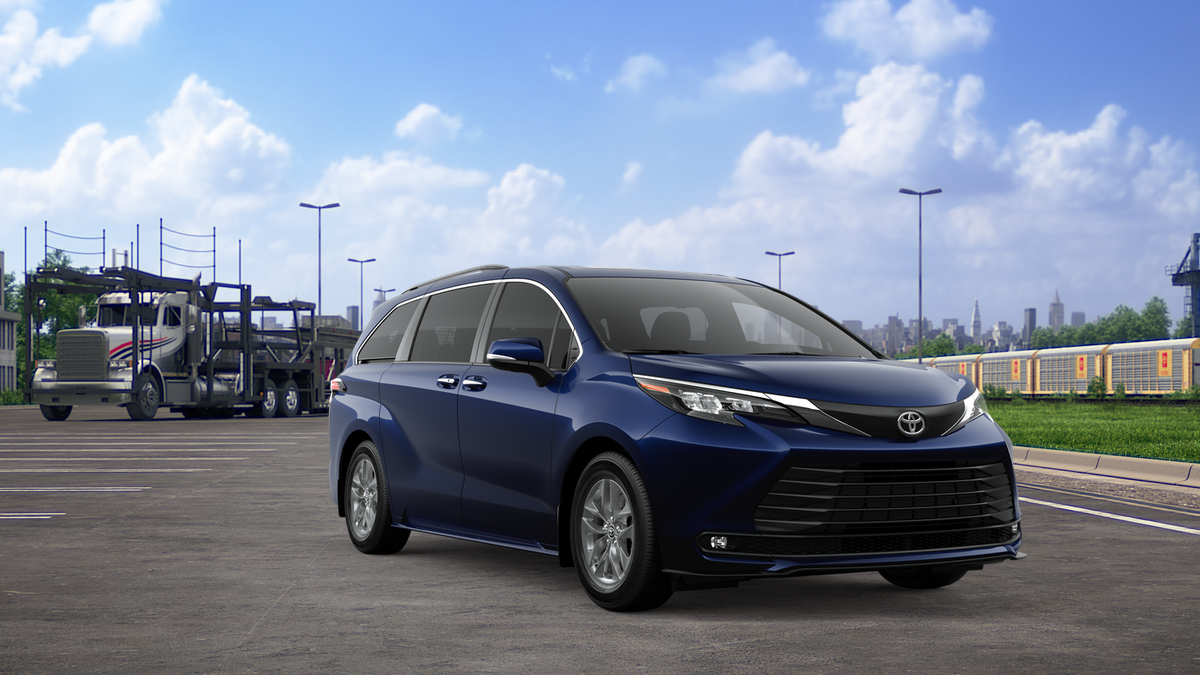 2026 Toyota Sienna XLE 7-Passenger