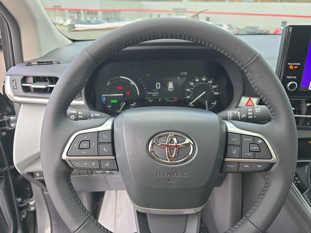 2026 Toyota Sienna XLE