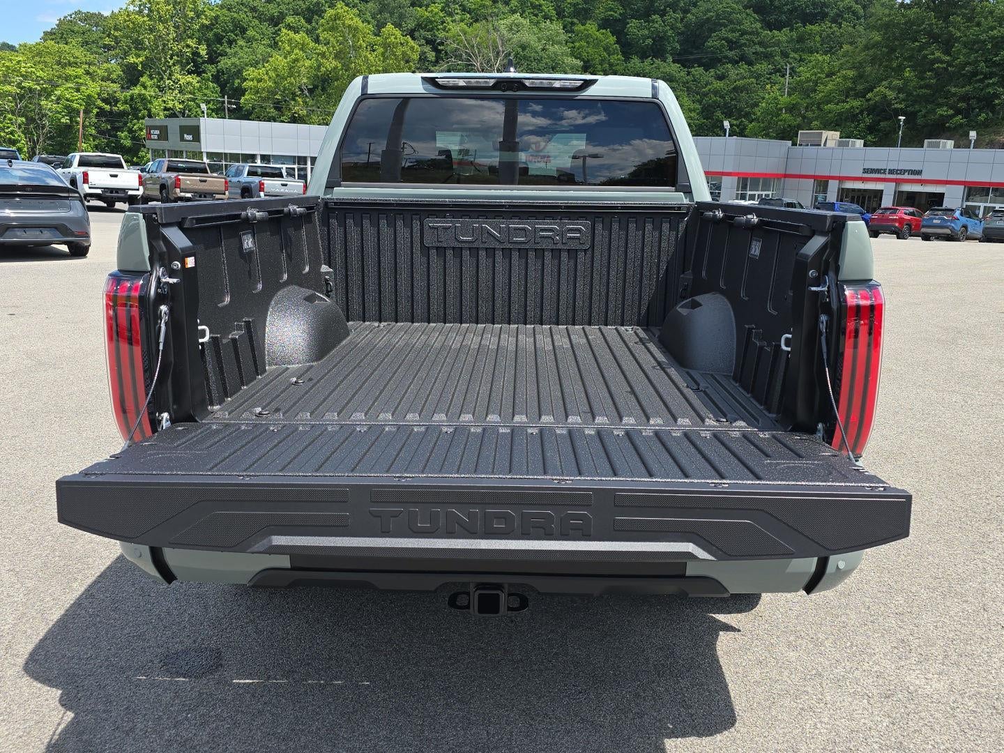 2026 Toyota Tundra i-FORCE MAX Tundra Platinum
