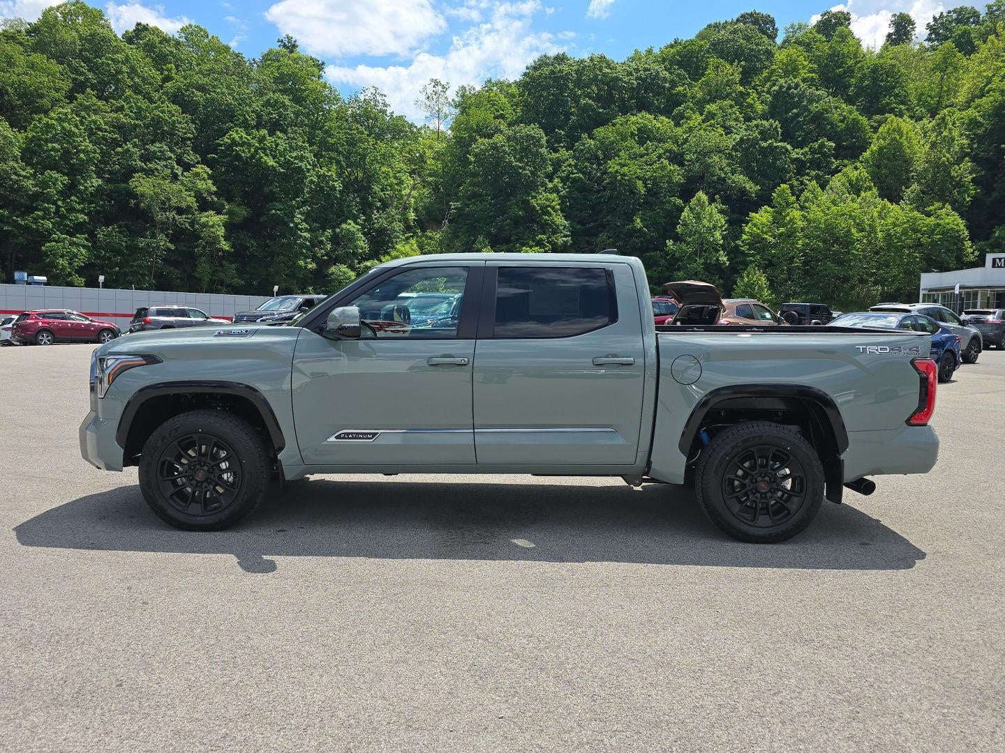 2026 Toyota Tundra i-FORCE MAX Tundra Platinum