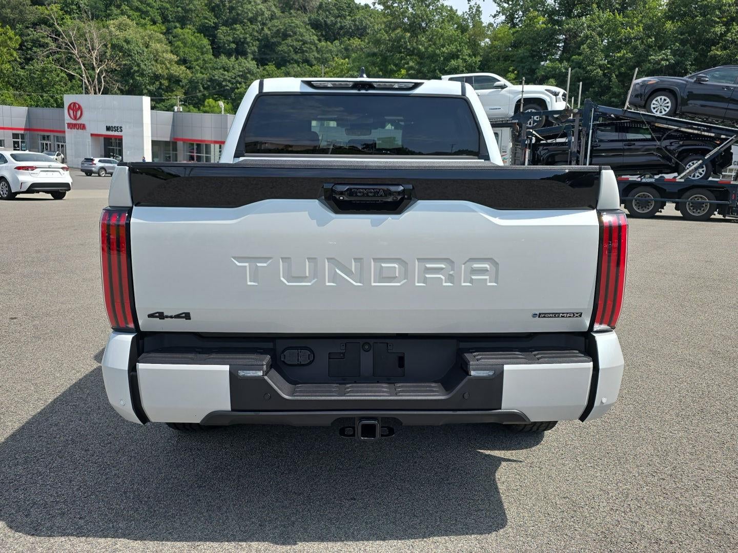 2026 Toyota Tundra i-FORCE MAX Tundra Platinum