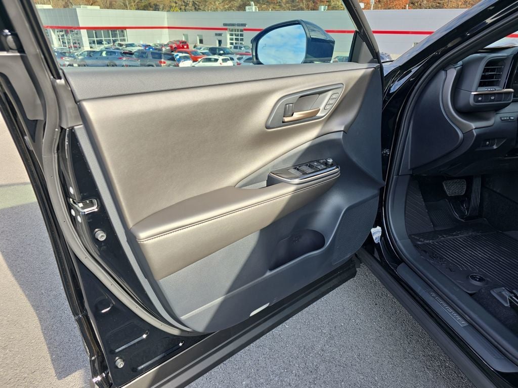 2026 Toyota Toyota Crown Nightshade