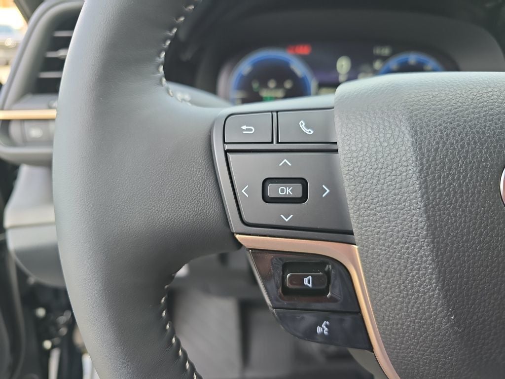 2026 Toyota Toyota Crown Nightshade