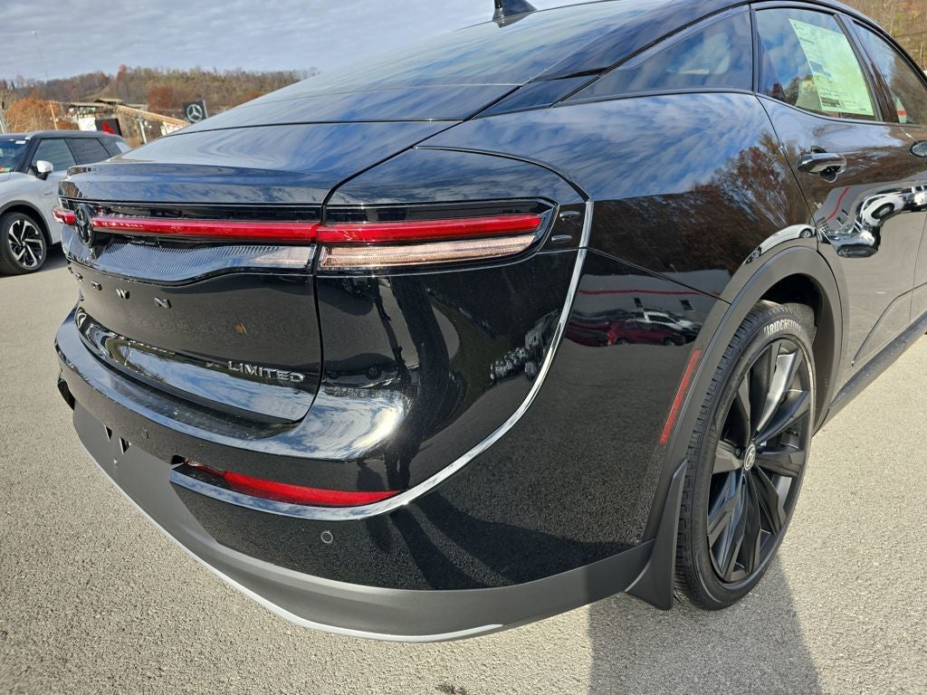 2026 Toyota Toyota Crown Nightshade