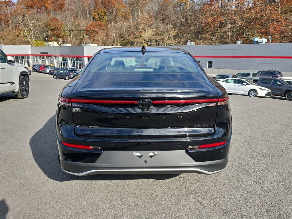 2026 Toyota Toyota Crown Nightshade