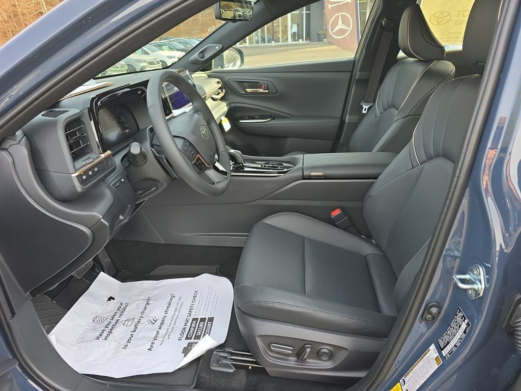 2025 Toyota Toyota Crown Signia Limited