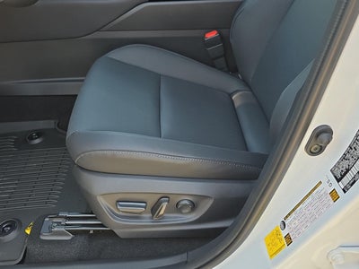 2026 Toyota Toyota Crown Signia XLE