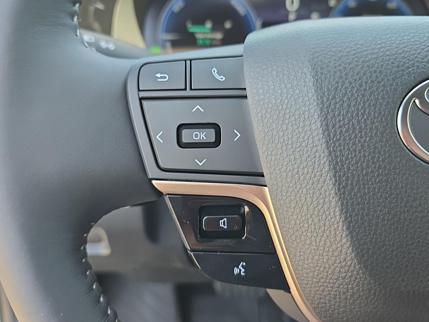 2026 Toyota Toyota Crown Signia XLE