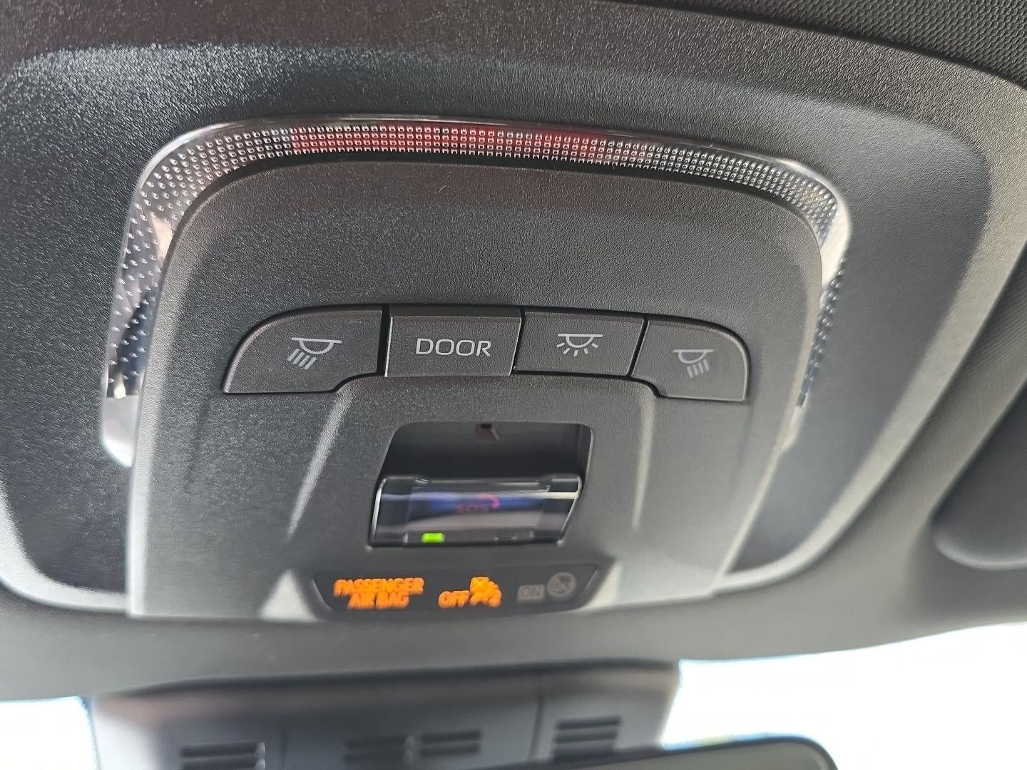 2026 Toyota Toyota Crown Signia XLE