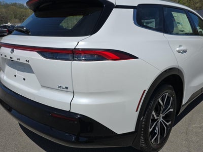 2026 Toyota Toyota Crown Signia XLE