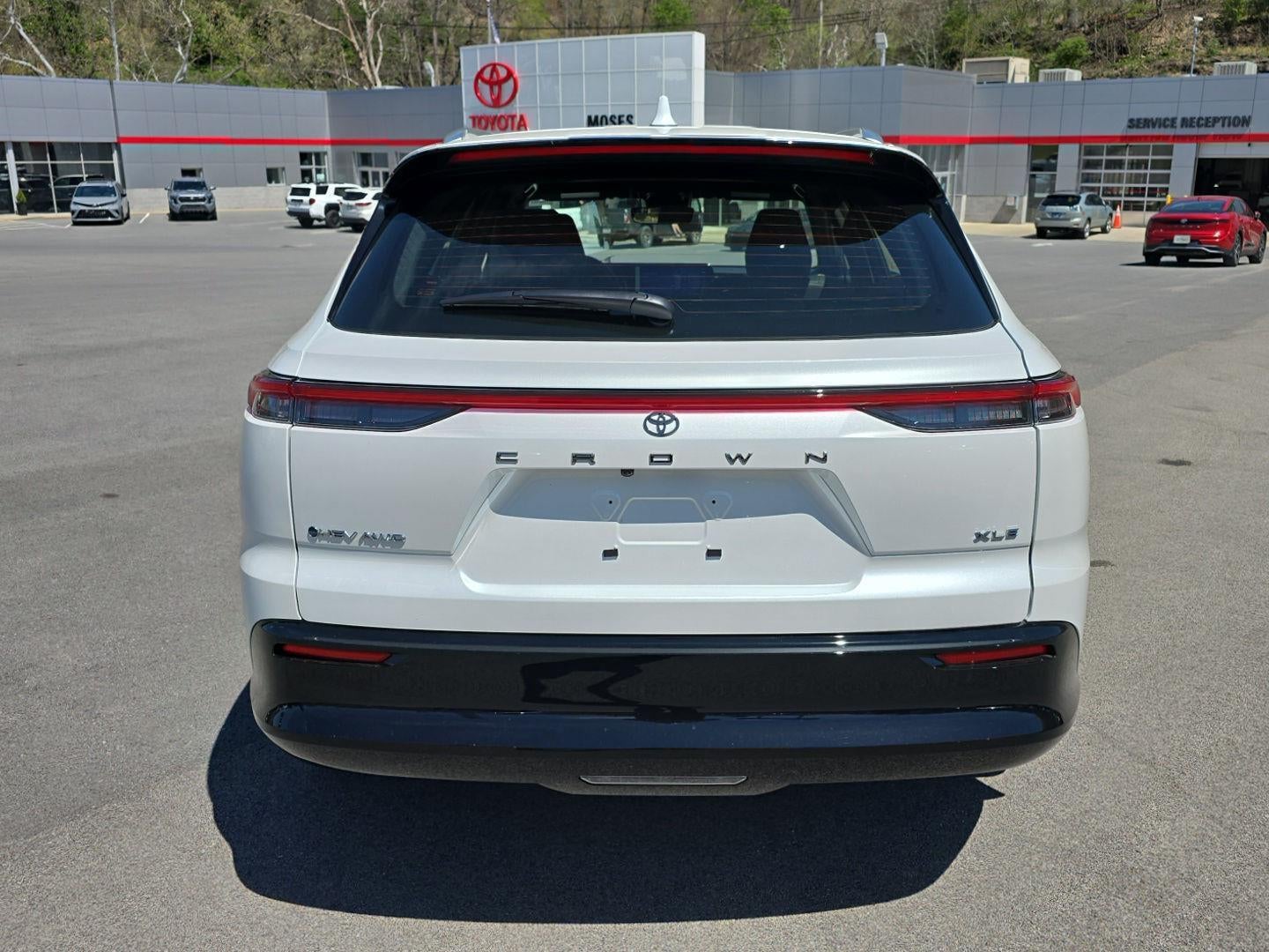 2026 Toyota Toyota Crown Signia XLE