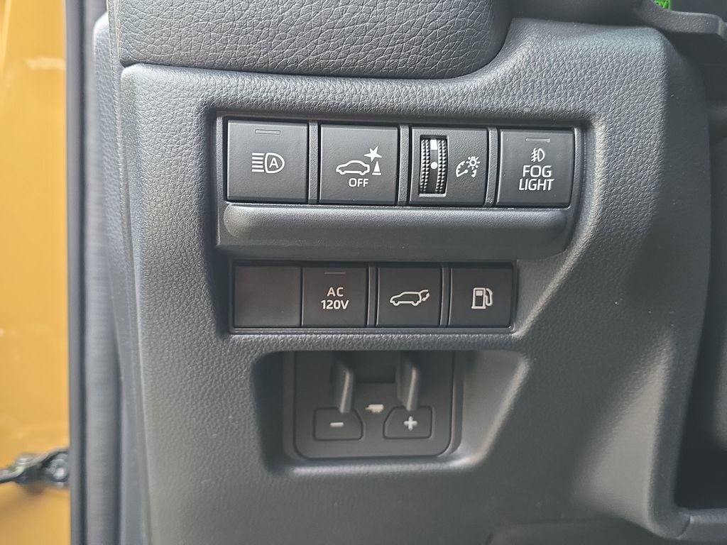 2026 Toyota Land Cruiser Base