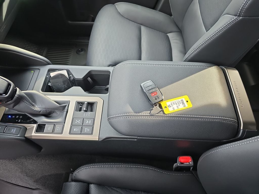 2026 Toyota Land Cruiser Base