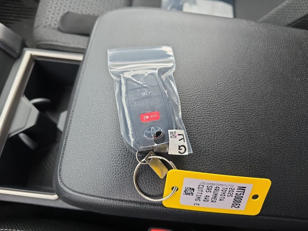 2025 Toyota 4Runner SR5