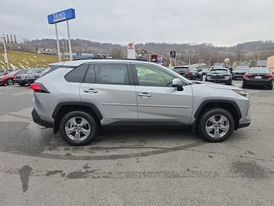 2025 Toyota RAV4 Hybrid XLE