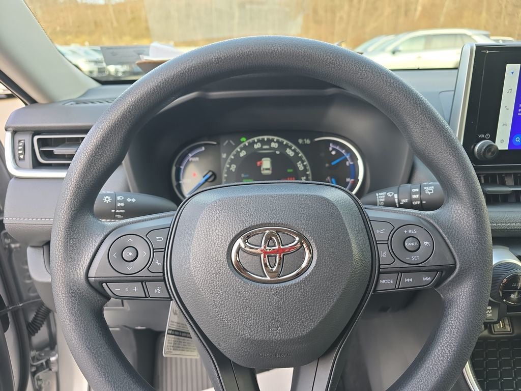 2025 Toyota RAV4 Hybrid XLE