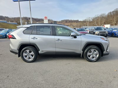 2025 Toyota RAV4 Hybrid XLE